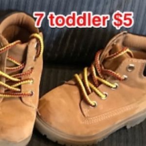 Toddler shoes